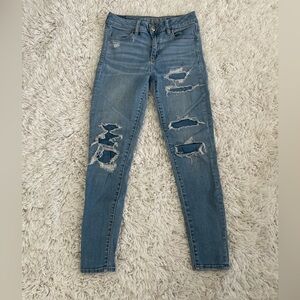 American Eagle Denim Skinny Jeans. High rise. Jegging material. Size: 4 Short.